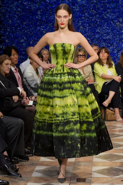 Look 31